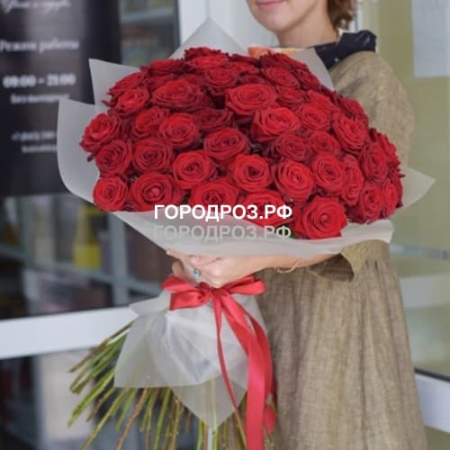 Букет из 47 красных роз