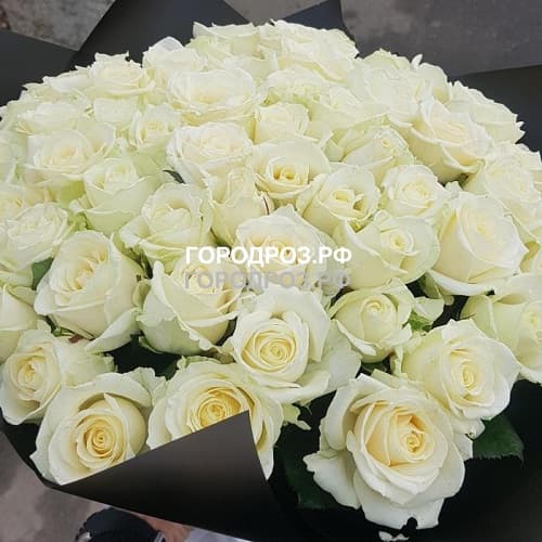 Букет из 55 белых роз